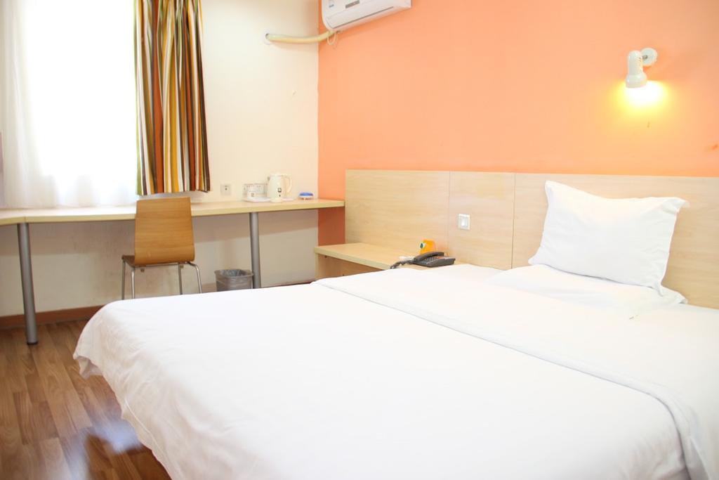 7Days Inn Bazhong Nanchi South Road Phoenix City Eksteriør bilde