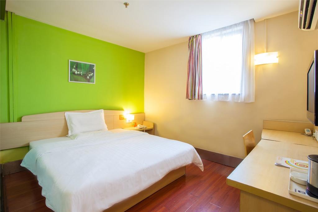7Days Inn Bazhong Nanchi South Road Phoenix City Eksteriør bilde
